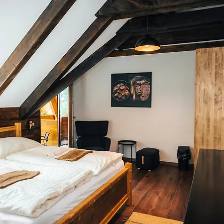 Nestville Apart-hotel Hniezdne